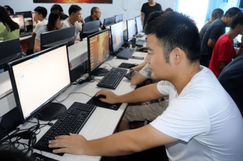 鎮村干部走進西湖計算機培訓班 數字賦能基層治理新篇章